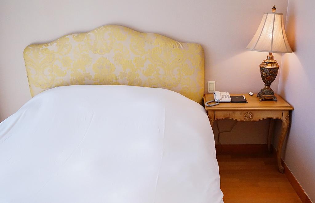 Lake Hills Jeju Resort Сеогвипо Екстериор снимка