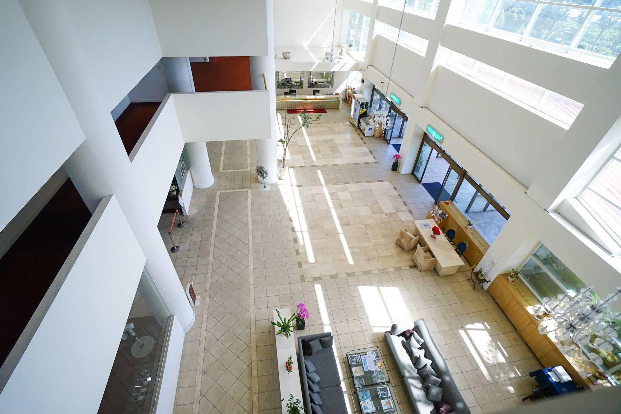 Lake Hills Jeju Resort Сеогвипо Екстериор снимка